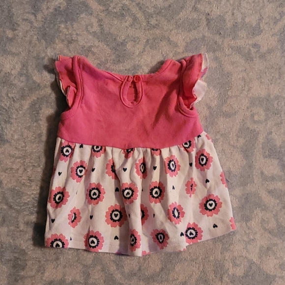 Pink white shirt - Picture 2 of 2